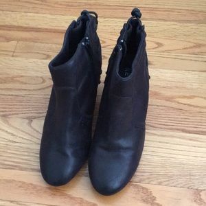 Black heeled booties